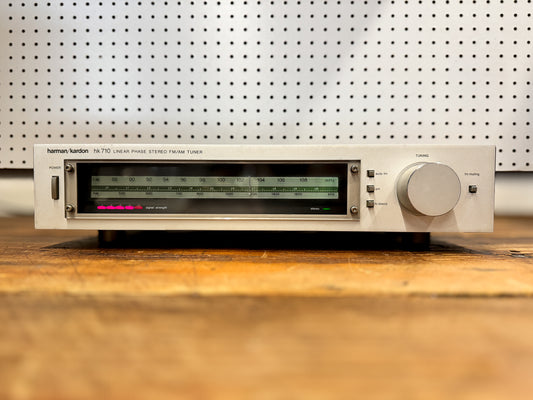 Harman Kardon Linear Phase HK-710 Tuner
