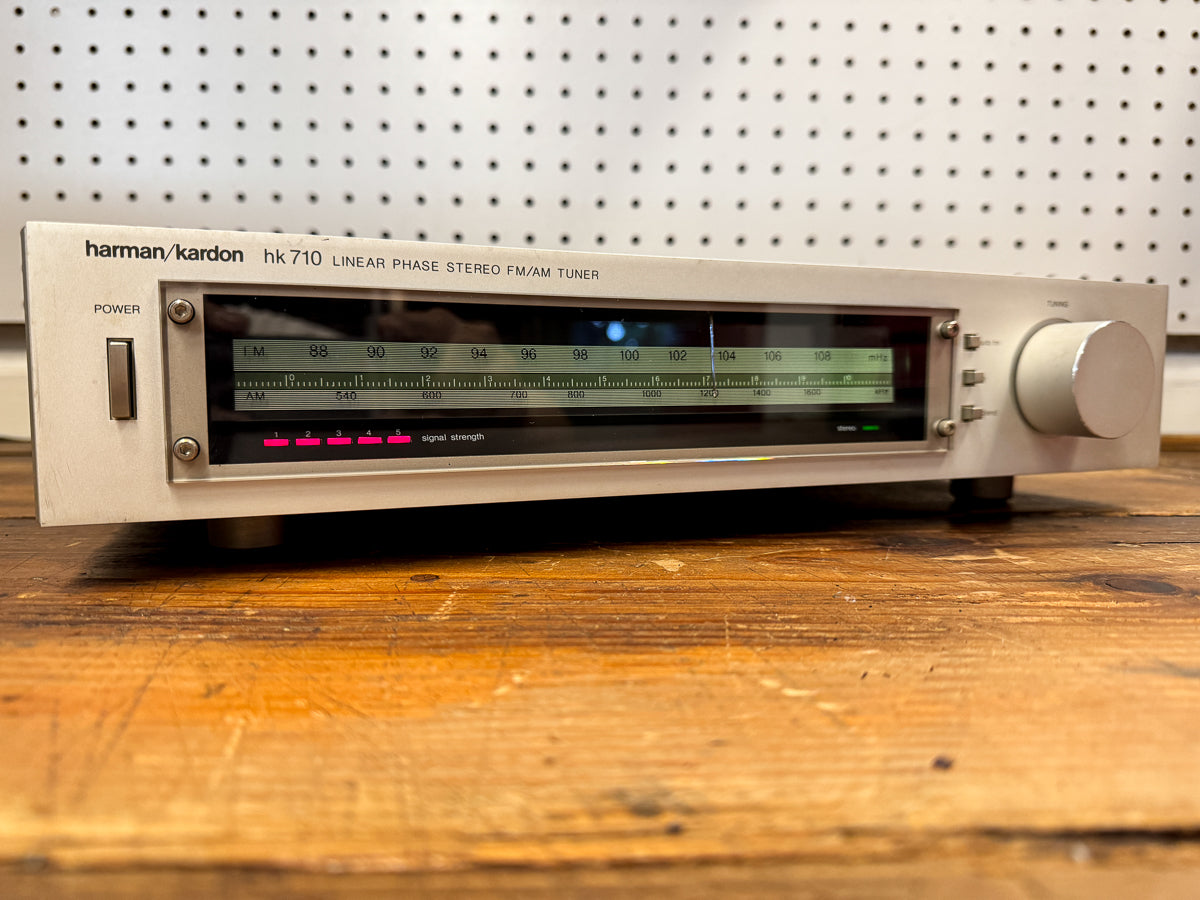 Harman Kardon Linear Phase HK-710 Tuner