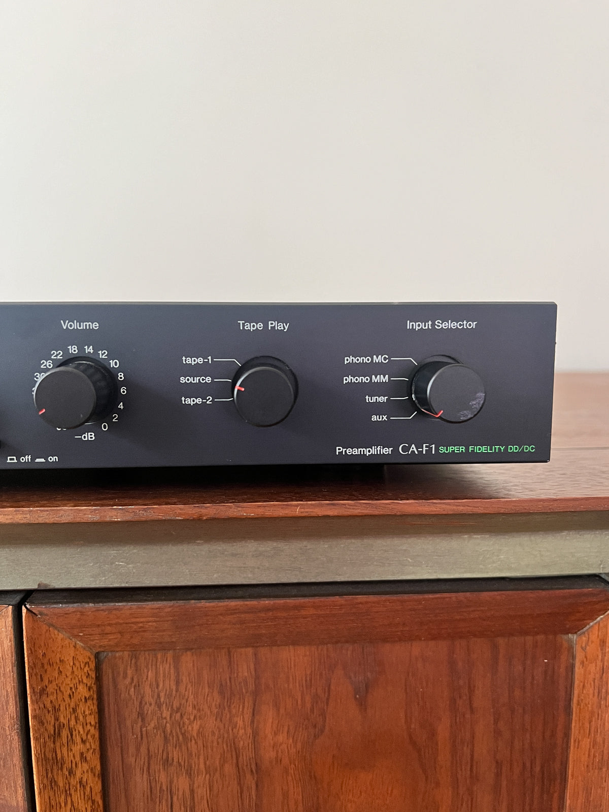 Sansui CA-F1 Preamplifier (1979)