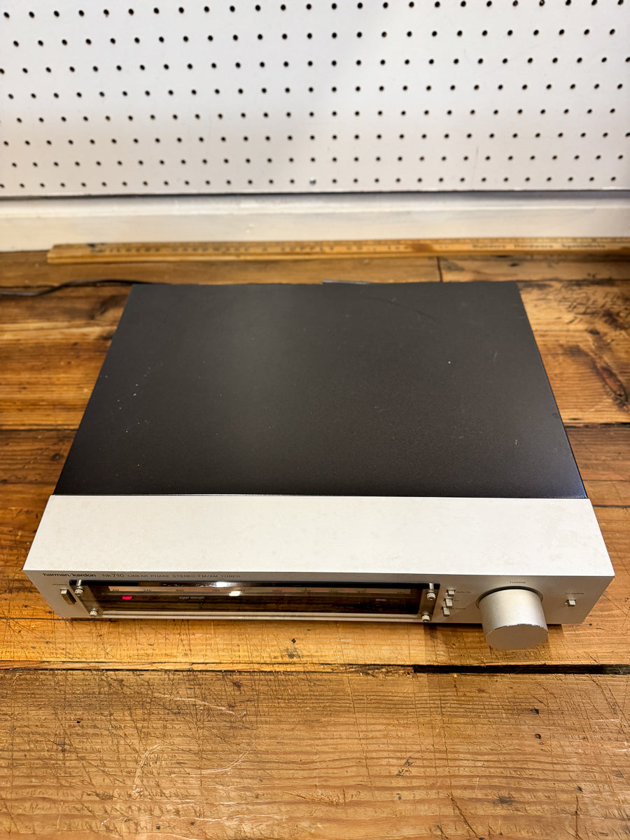 Harman Kardon Linear Phase HK-710 Tuner