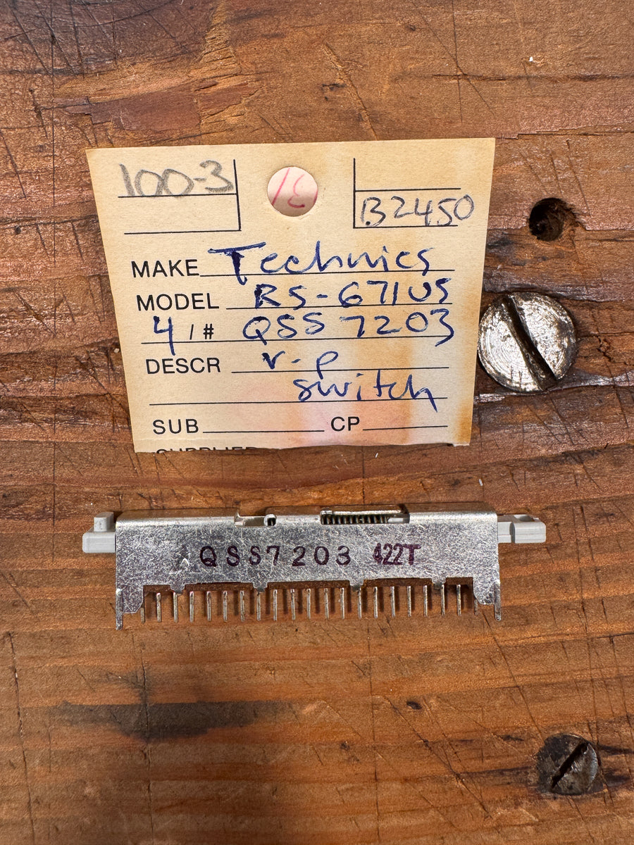 Technics RS-671US QSS7203  Cassette REC / PLAY Switch *NOS Original Part*