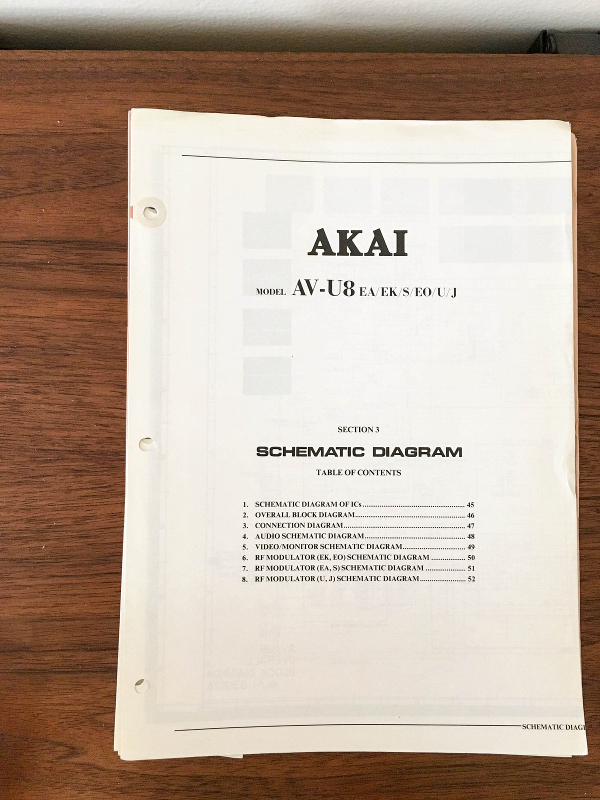 Akai AV-U8  Fold Out Schematic Booklet *Original*